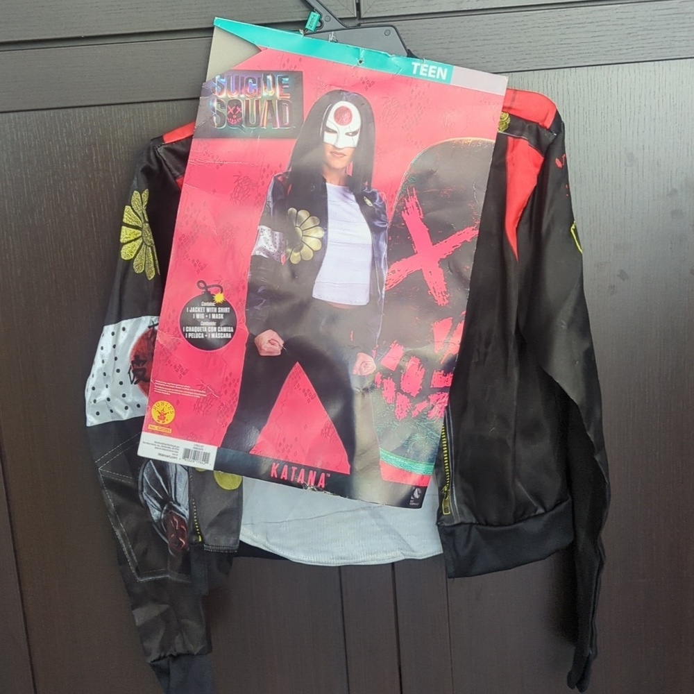 Suicide squad Katana Costume for Teens - Black and Red 13-16 New - Picture 3 of 6